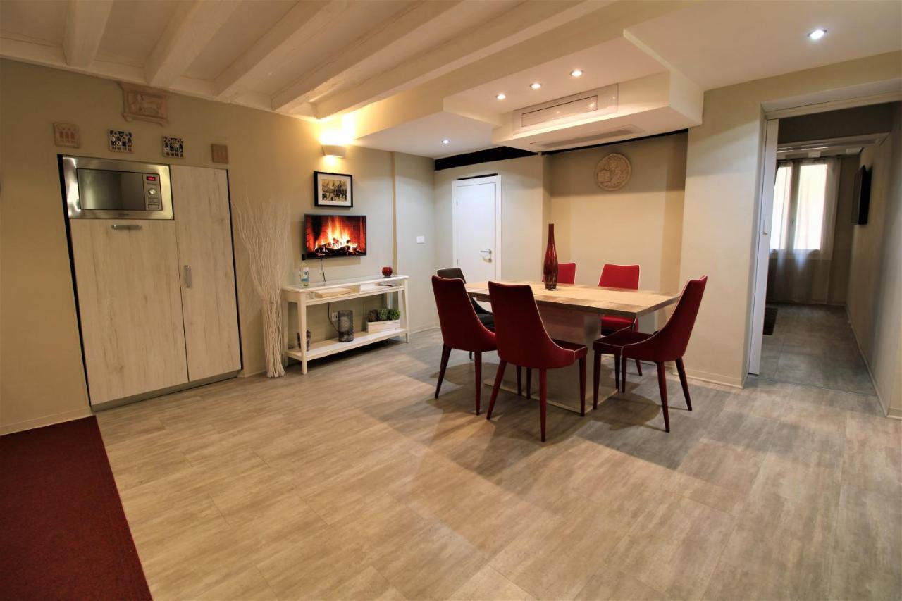 San Marco Fenice 3Bdr 2Bth Apartment Venedig Exterior foto