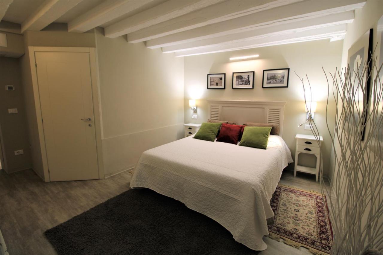 San Marco Fenice 3Bdr 2Bth Apartment Venedig Exterior foto